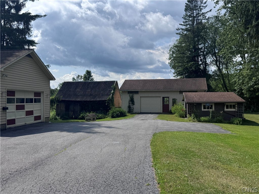 8145 Link Road