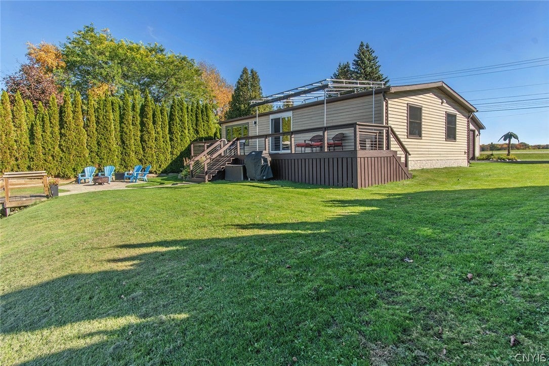 33523 State Route 12e