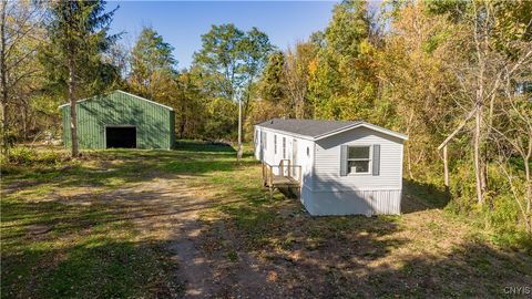 389 Klocks Corners Road Oswego NY 13126