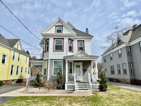 Multifamily For Sale - 521 Main Street<br/> Madison County, Oneida, NY 13421