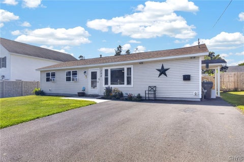 Tiny photo for 204 Lyndale Drive, Rome, NY 13440 (MLS # S1709039)