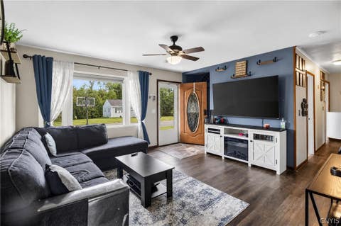 Tiny photo for 204 Lyndale Drive, Rome, NY 13440 (MLS # S1709039)