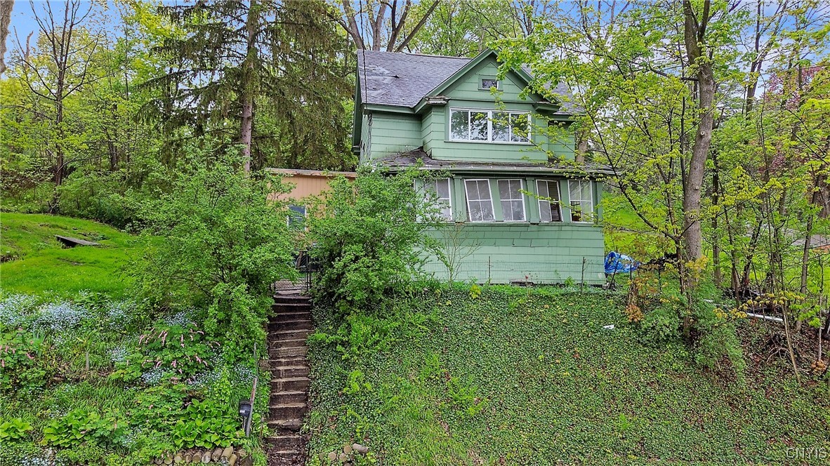 106 Barnes Avenue, Syracuse, New York image 2