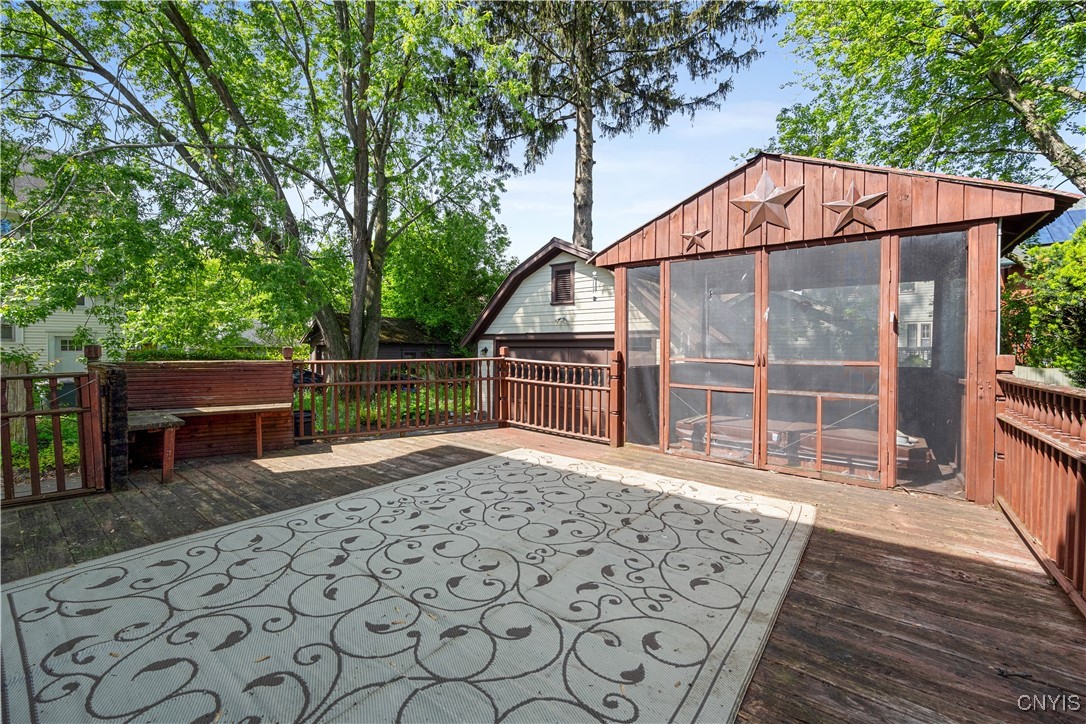 134 Clifton Place, Syracuse, New York image 41