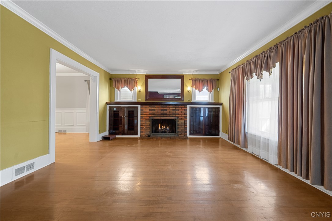 134 Clifton Place, Syracuse, New York image 9