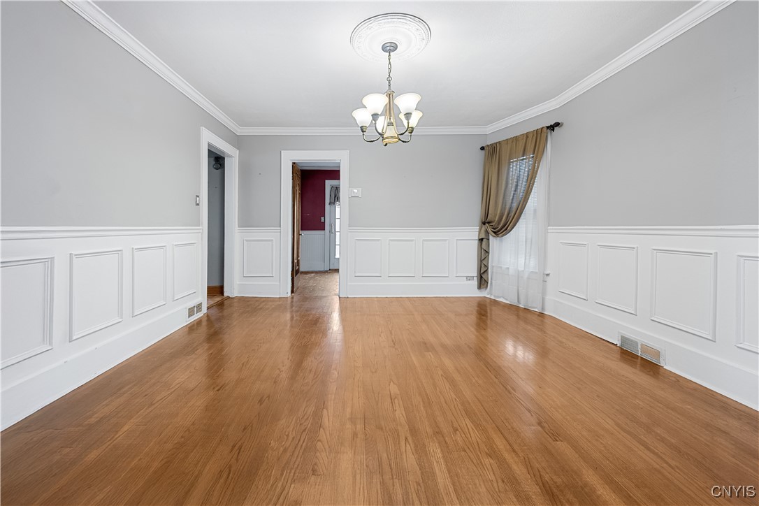 134 Clifton Place, Syracuse, New York image 13