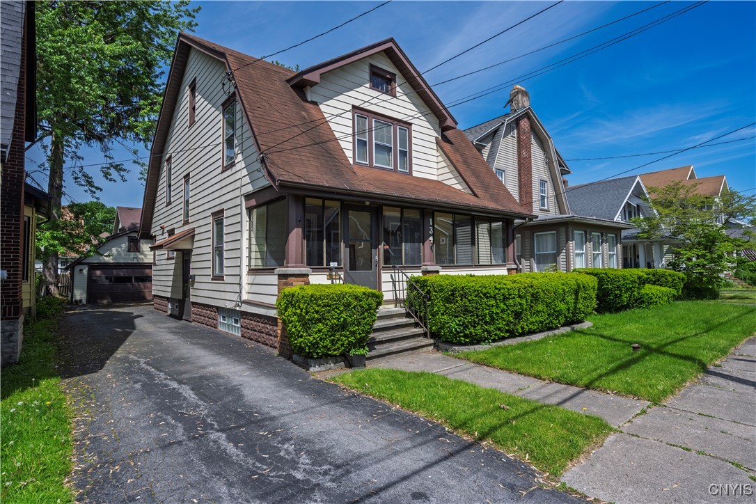 134 Clifton Place, Syracuse, New York image 3