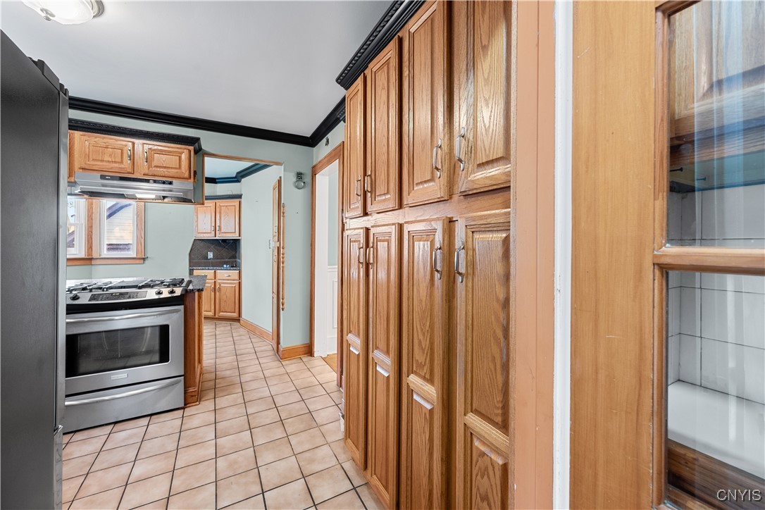 134 Clifton Place, Syracuse, New York image 18