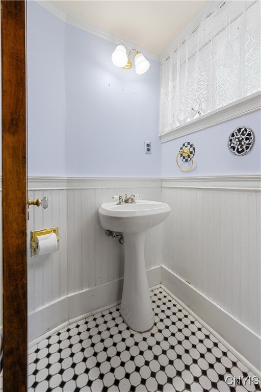 134 Clifton Place, Syracuse, New York image 23