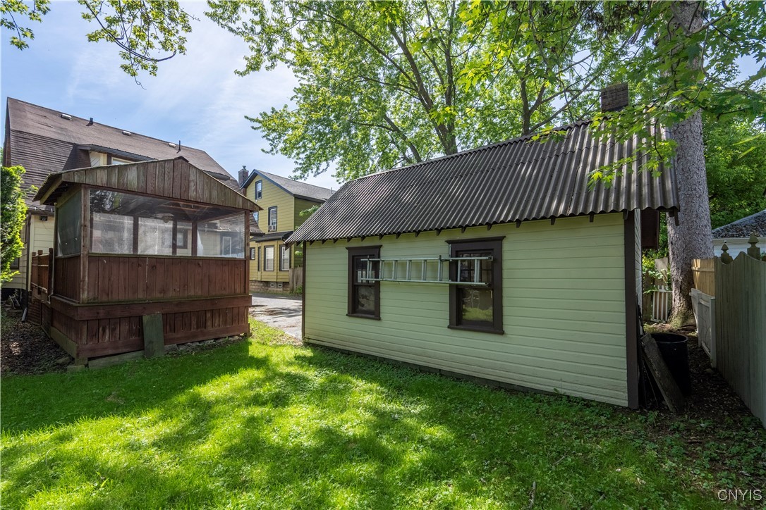 134 Clifton Place, Syracuse, New York image 43