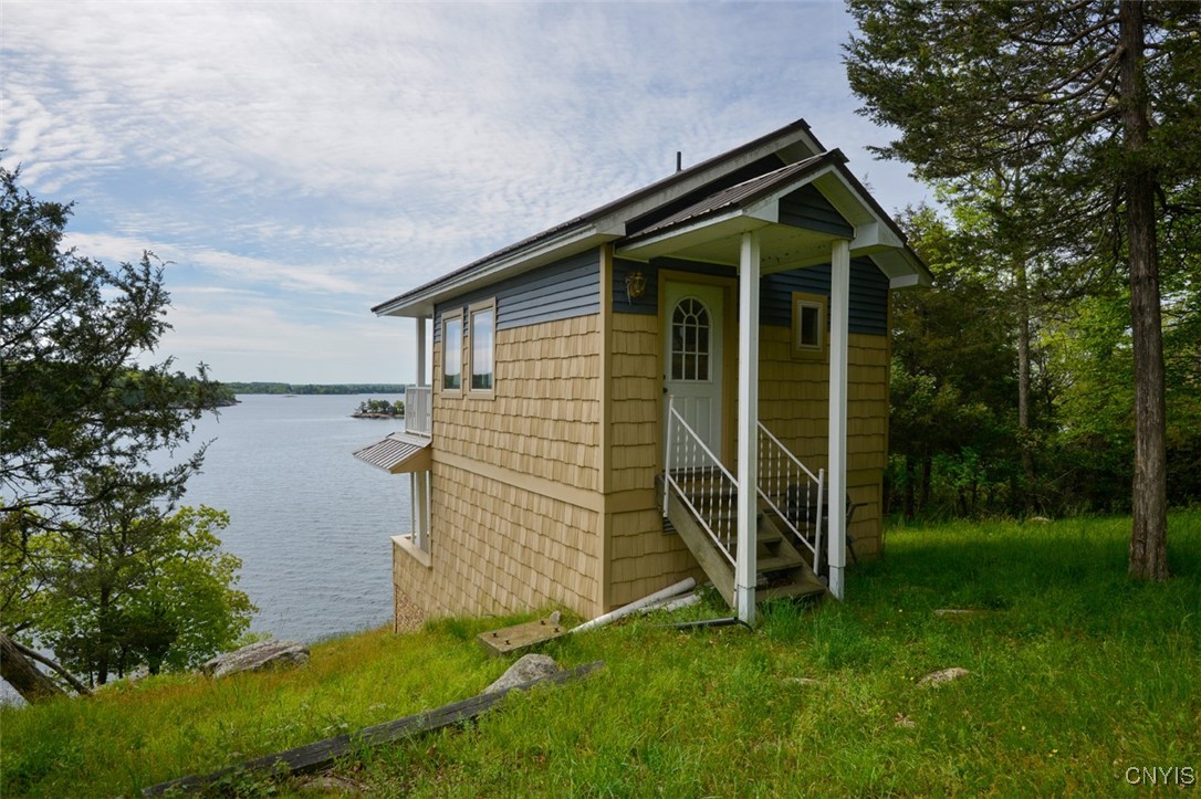 14492 Grossman Point Pt, Clayton, New York image 11