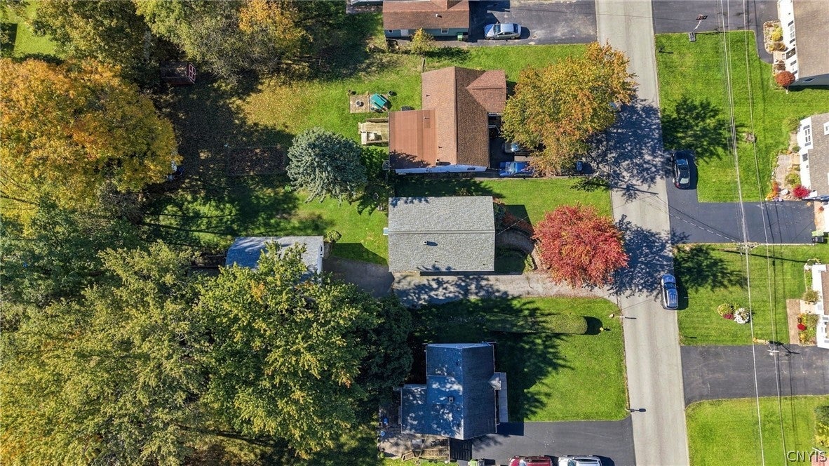 129 Kendall Drive W