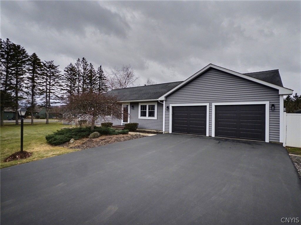 Photo of 781 Sleepy Hollow Road, Cortlandville, NY 13045 (MLS # S1669028)