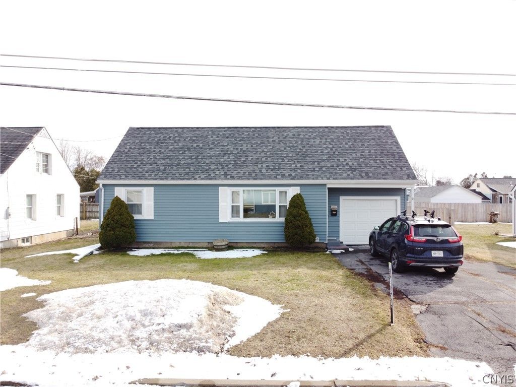 Photo of 120 Lyndale Drive, Rome, NY 13440 (MLS # S1667341)