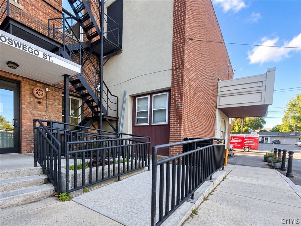 36 Oswego Street