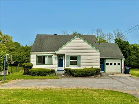 5812 S Street Road Auburn NY 13021