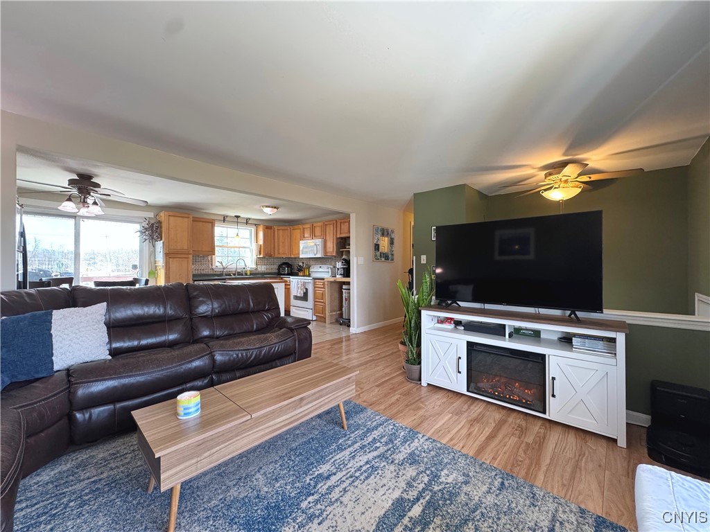 118 Aqua Way, Hastings, New York image 6
