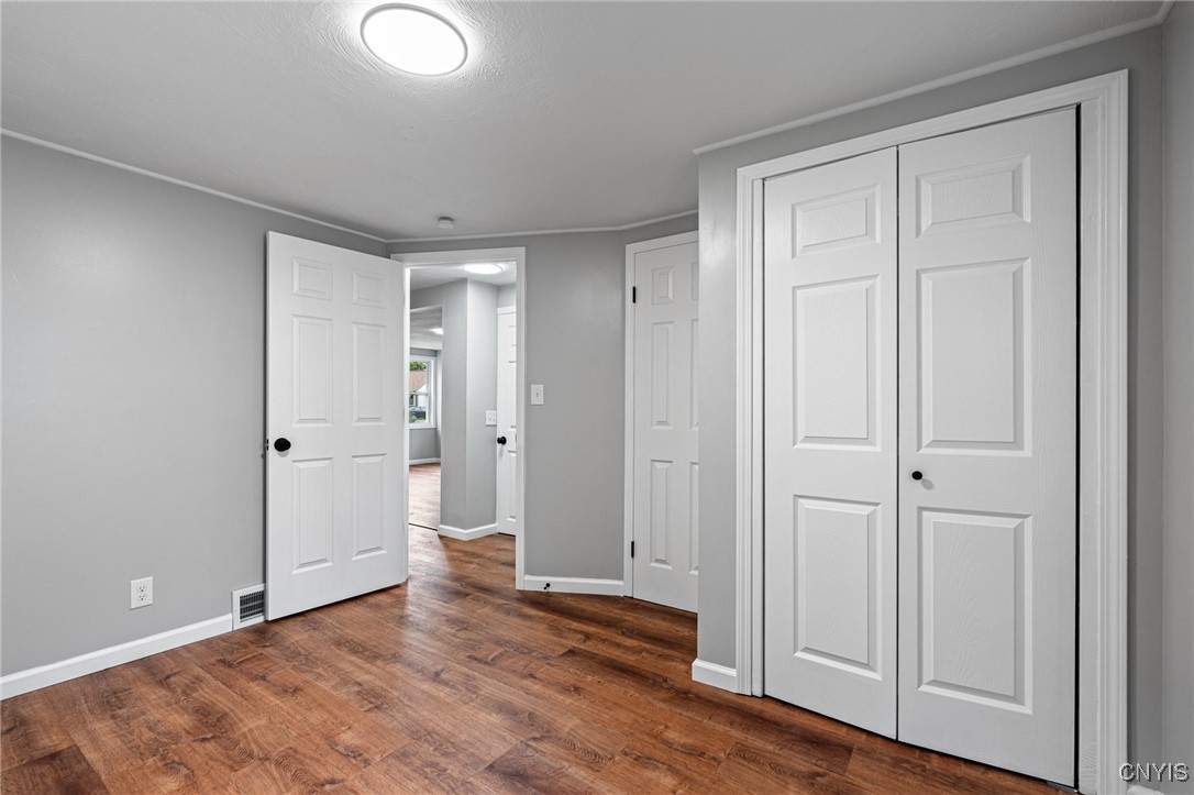 120 Van Mara Drive, Cicero, New York image 21