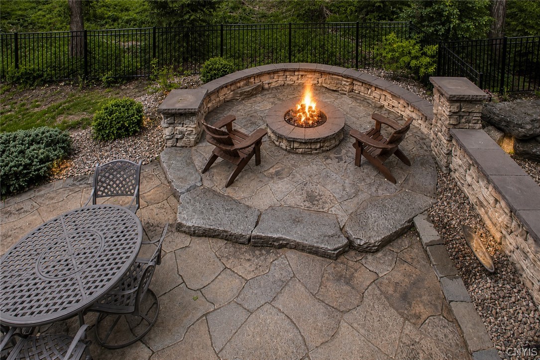 118 Buchmans Close Circle