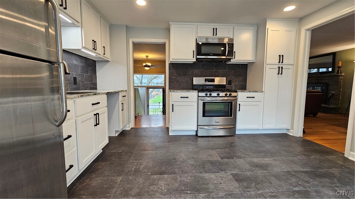 115 East Way, Camillus, New York image 9
