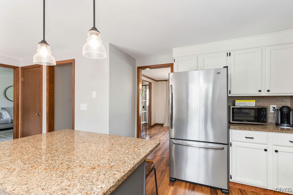 4292 Persimmon, Clay, New York image 11