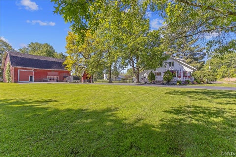 Homes For Sale - 6176 Lakeshore Road<br/> Onondaga County, Cicero, NY 13039