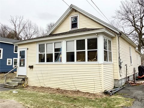 Homes For Sale - 455 Rich Street<br/> Syracuse, NY 13207