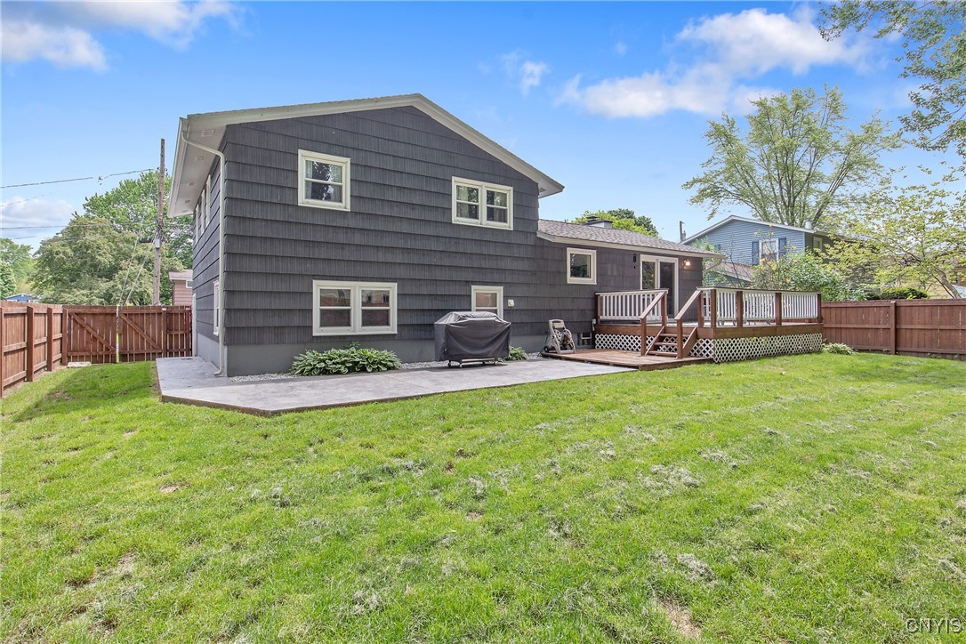 217 Park Lane, Clay, New York image 36