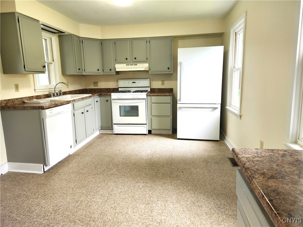 768 Crow Hill Road Rd, Skaneateles, New York image 5