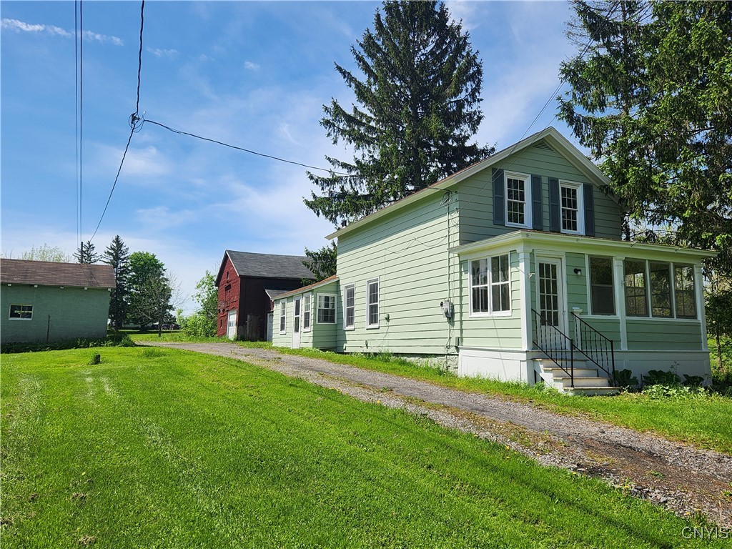 768 Crow Hill Road Rd, Skaneateles, New York image 2