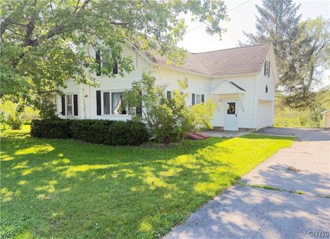 Photo of 8686 Cemetery Road, Le Ray, NY 13637 (MLS # S1722462)
