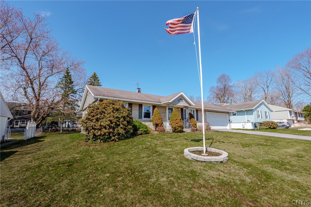 1764 N George Street