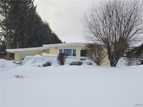 4325 Cosmos Hill Road, Cortlandville, NY 13045 - #: S1643800