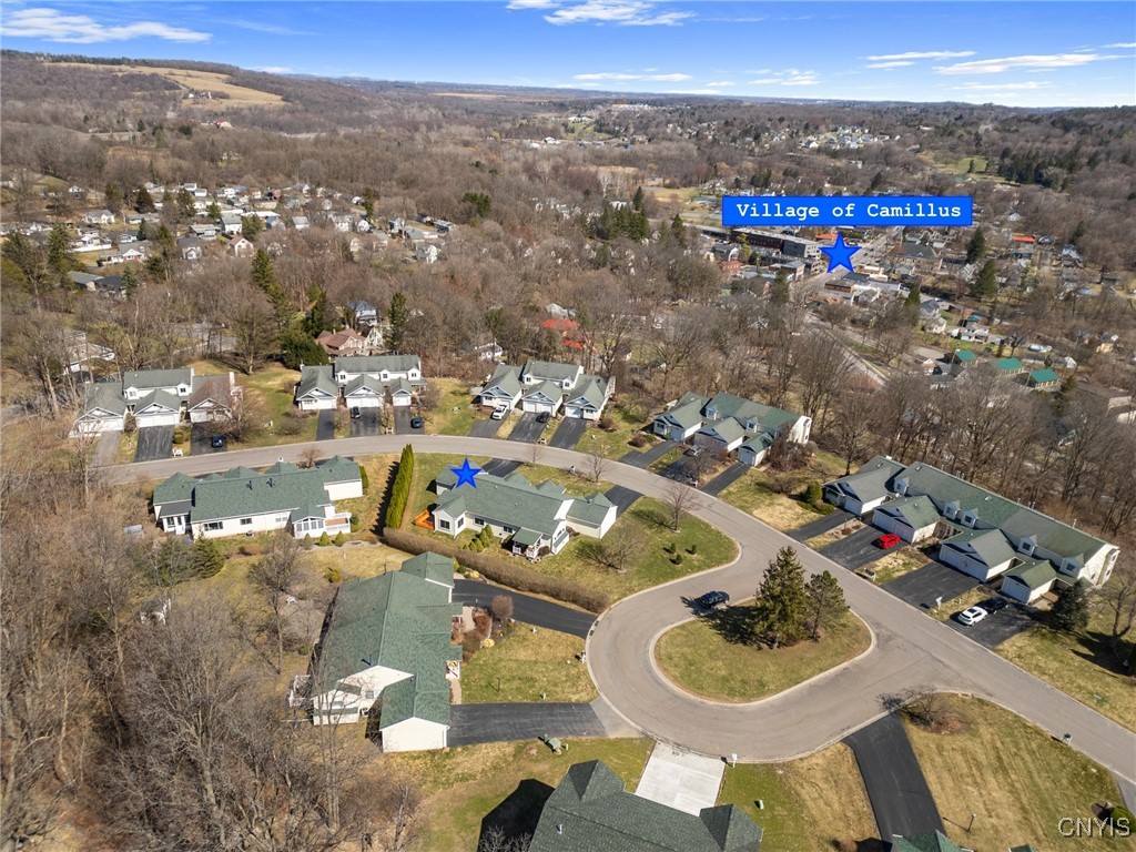 404 Timber Ridge Drive, Camillus, New York image 34
