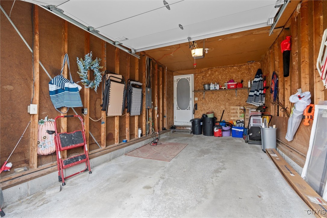 8423 Fathom Drive, Clay, New York image 35