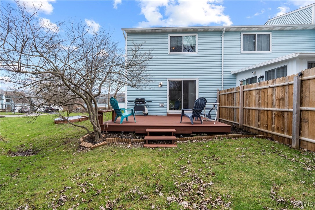 8423 Fathom Drive, Clay, New York image 39