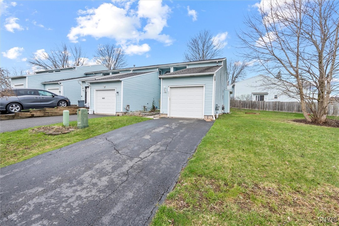 8423 Fathom Drive, Clay, New York image 5