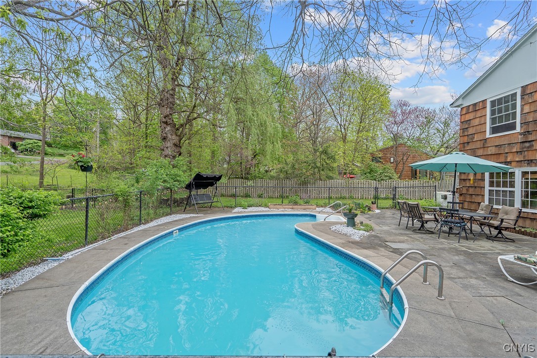 9 Bishop Drive, Manlius, New York image 35