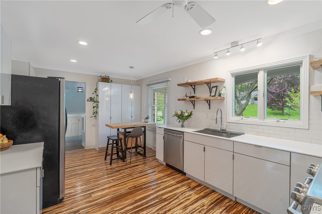 9 Bishop Drive, Manlius, New York image 11