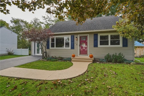 Photo of 8385 Zenith Drive, Clay, NY 13027 (MLS # S1718500)