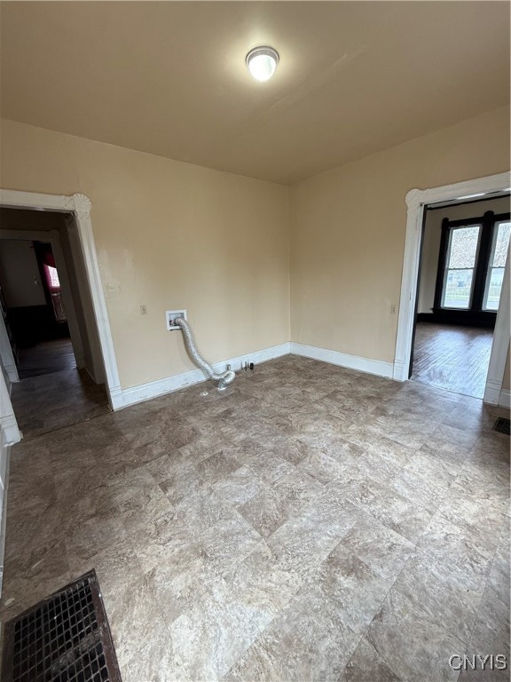 620 Court Street, Syracuse, New York image 12