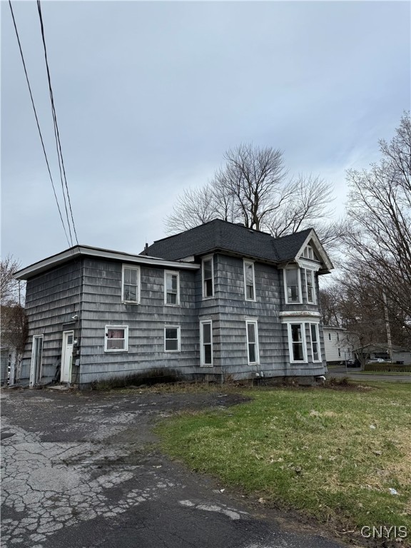 620 Court Street, Syracuse, New York image 24