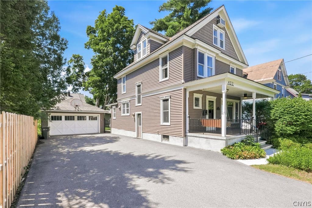 Photo of 403 W Linden Street, Rome, NY 13440 (MLS # S1704839)
