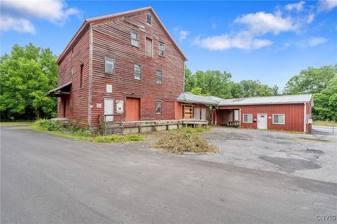 207 Milburn Drive Syracuse NY 13207