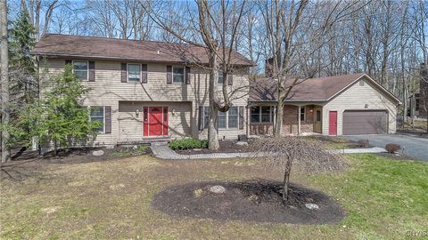 7266 Wakefield Drive, Manlius, NY 13066 - #: S1648310