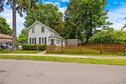 105 Beach Street Fayetteville NY 13066
