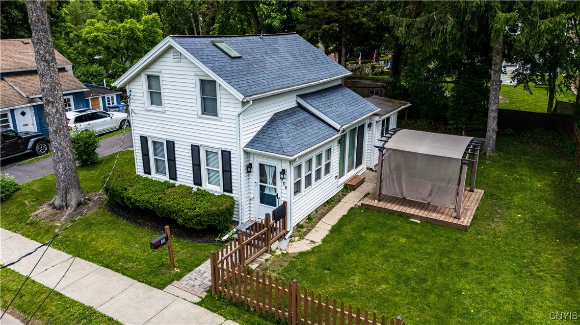 105 Beach Street