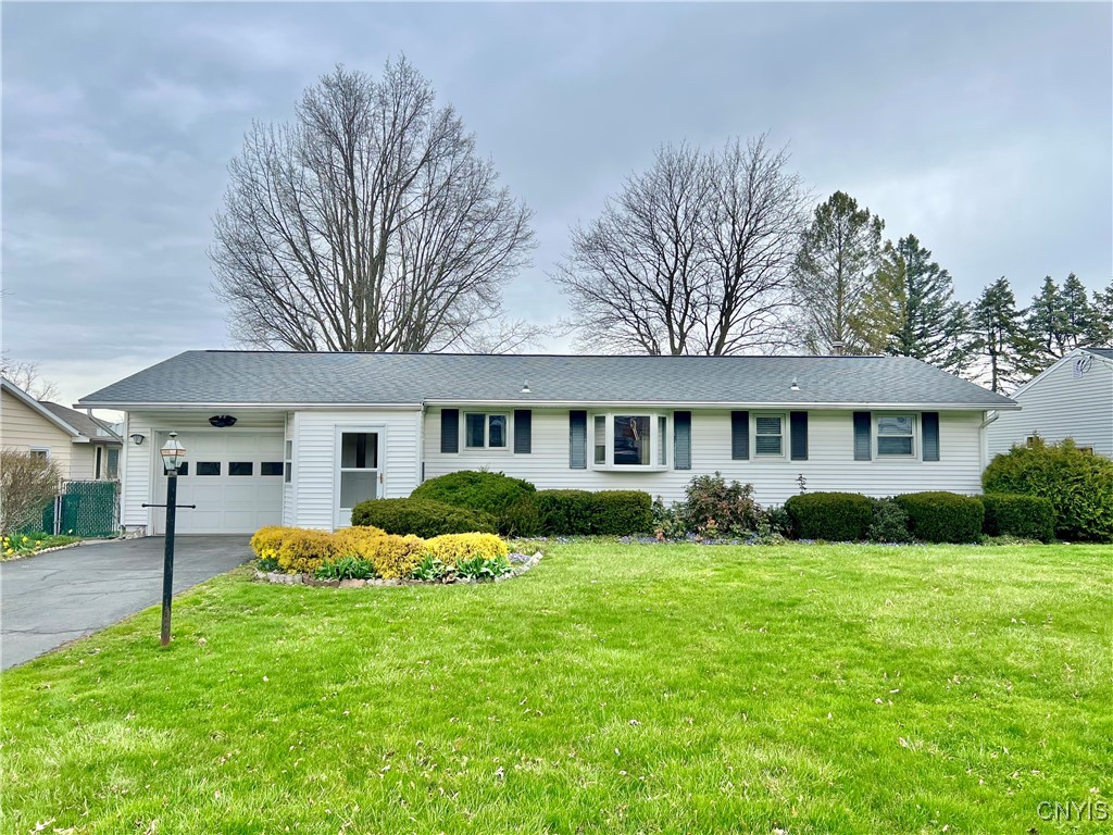 120 Sunridge Ave Ave, Camillus, New York image 2