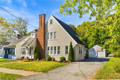 Photo of 2812 Ogden Place, Utica, NY 13501 (MLS # S1668088)