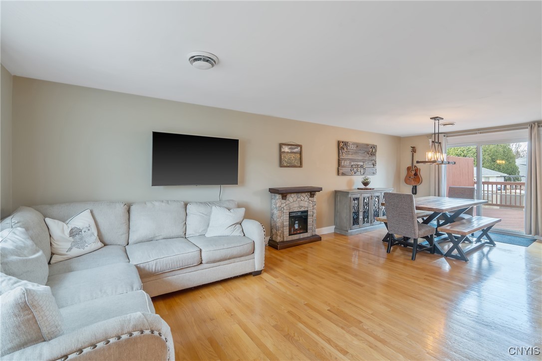 7756 Signet Lane, Cicero, New York image 5